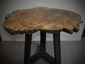 Bosveld Dekor - Dark Burl Side Table